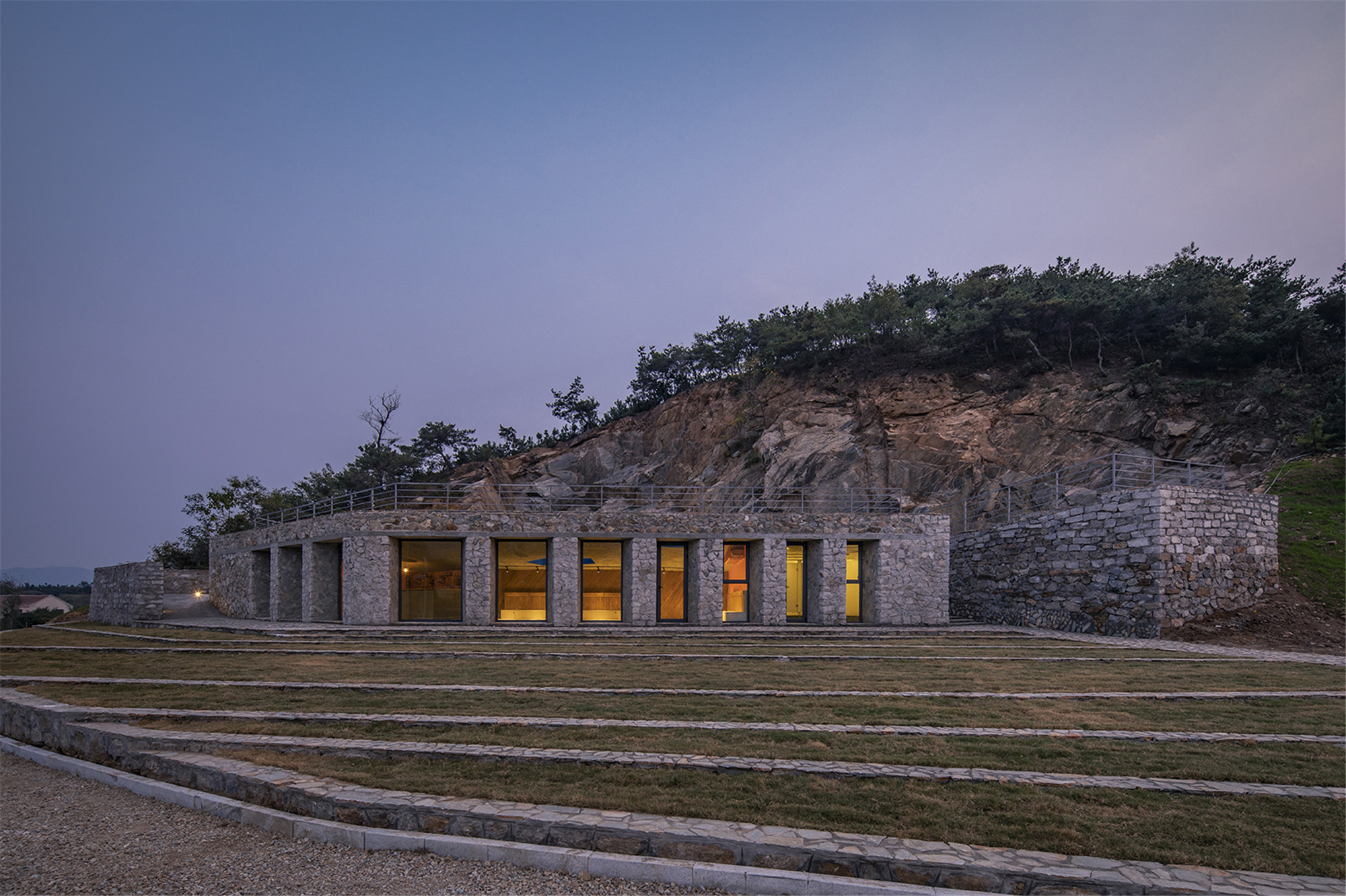 02-从自行车绿道看建筑 Architecture viewed from bicycle greenway.jpg