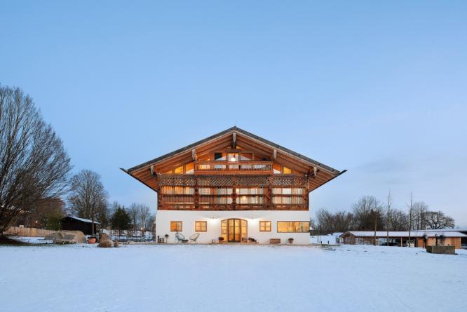 德国中世纪谷仓改造建筑设计 | Leupold Brown Goldbach Architekten