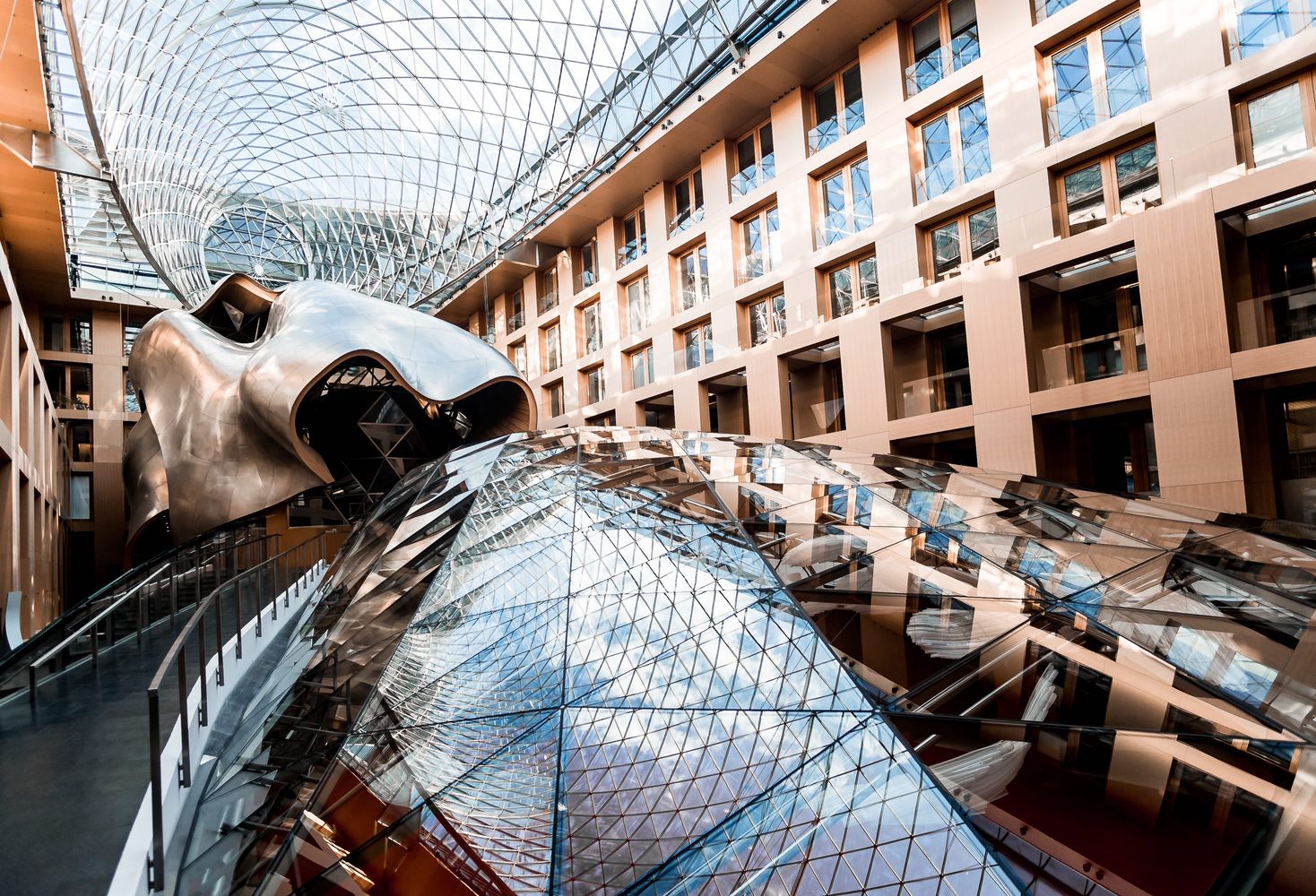 DZ_Bank_in_Berlin_designed_by_Frank_Gehry_spacesXplaces_Nancy_Da_Campo_photography-21.jpg