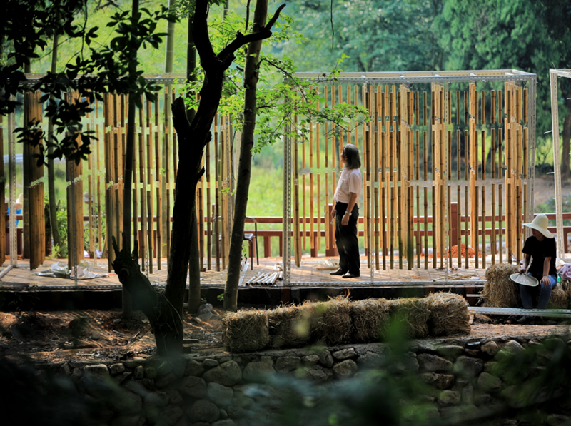 重庆大学建筑城规学院《与谁同游》©UED.png