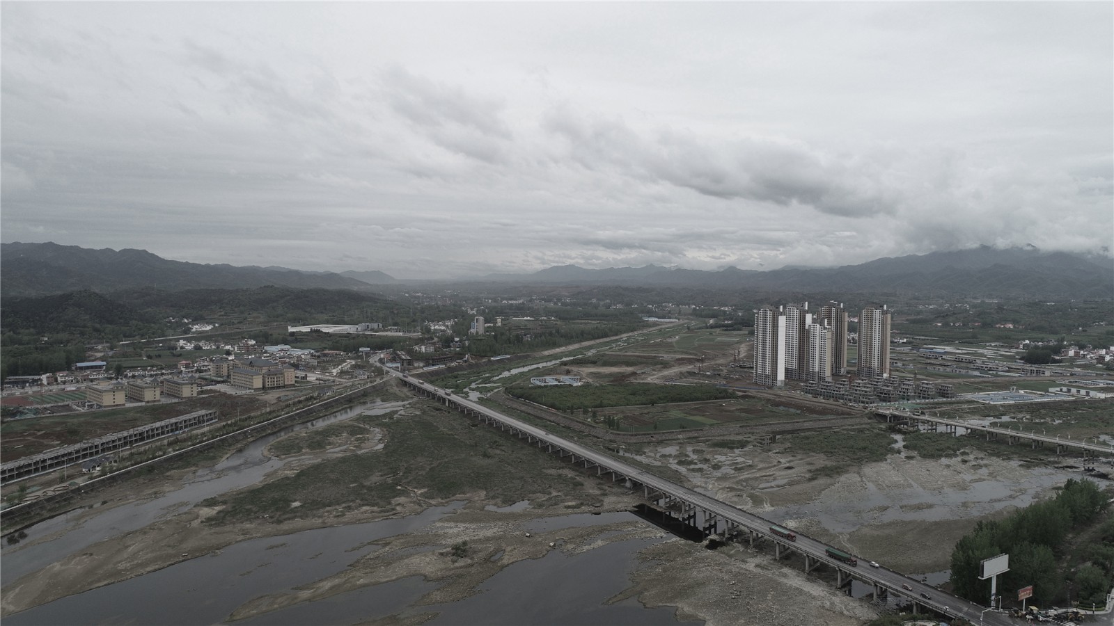 06场地现状，版权信息：同济大学建筑设计研究院（集团）有限公司-曾健.JPG