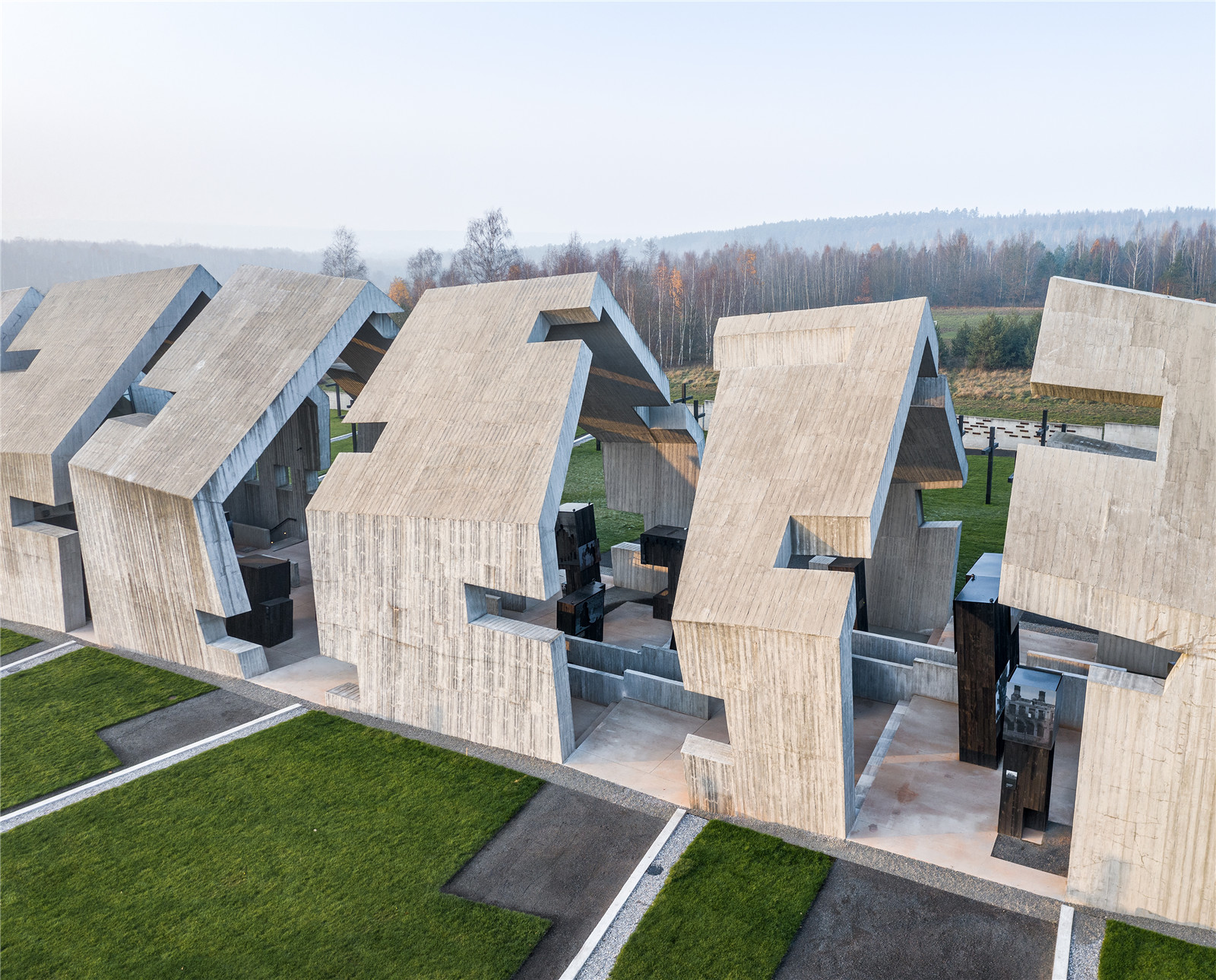 Nizio Design_Michniów Mausoleum_fot Marcin Czechowicz_16.jpg