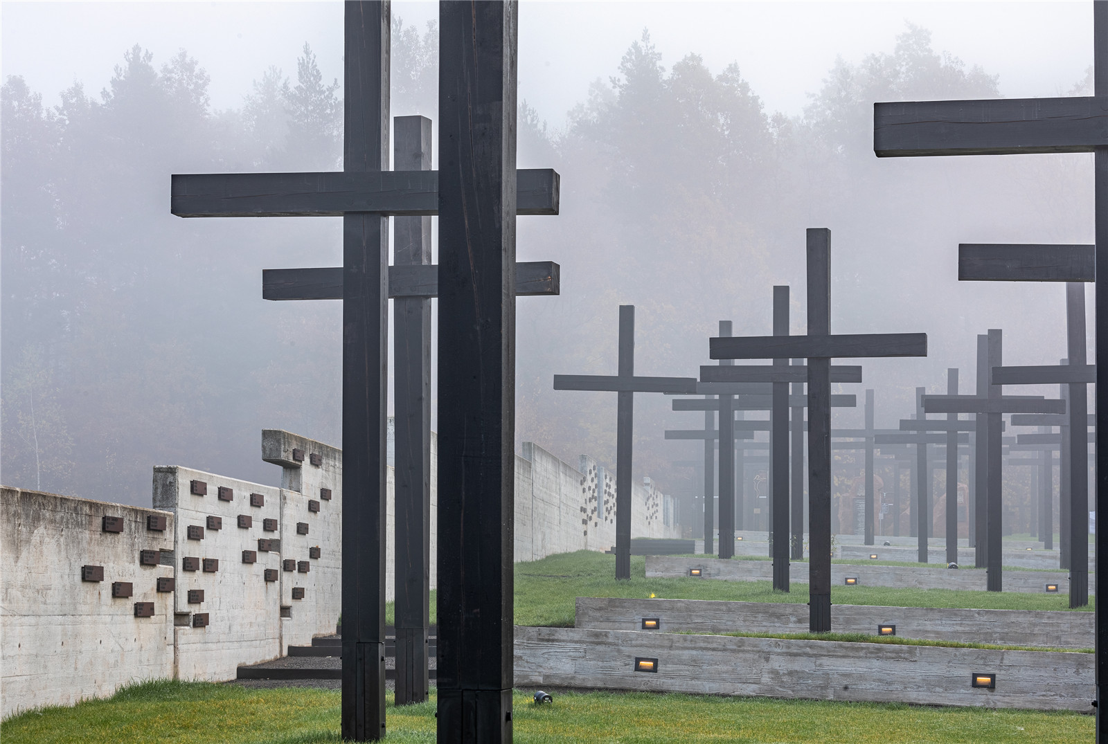 Nizio Design_Michniów Mausoleum_fot Marcin Czechowicz_6.jpg