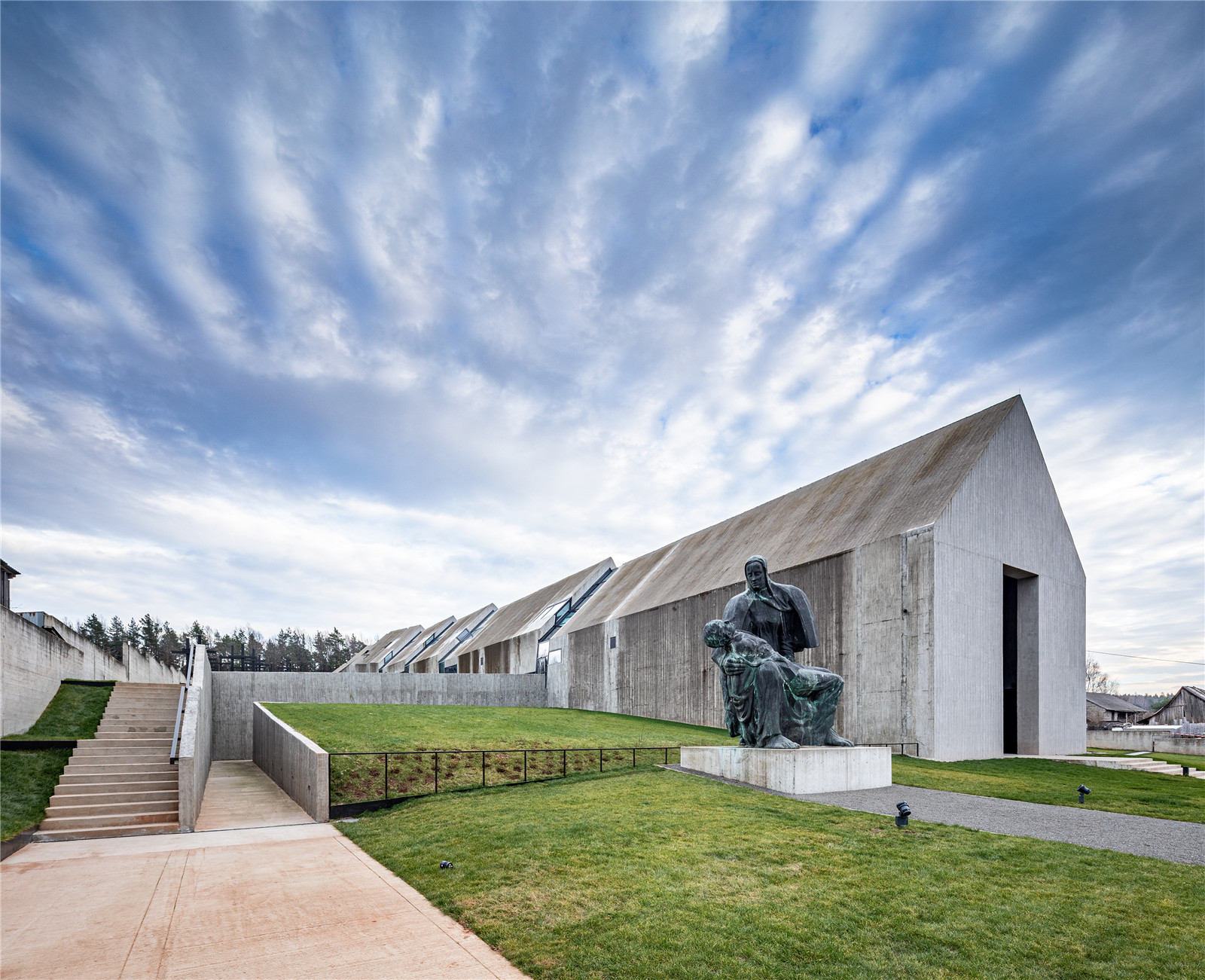 Nizio Design_Michniów Mausoleum_fot Marcin Czechowicz_24.jpg