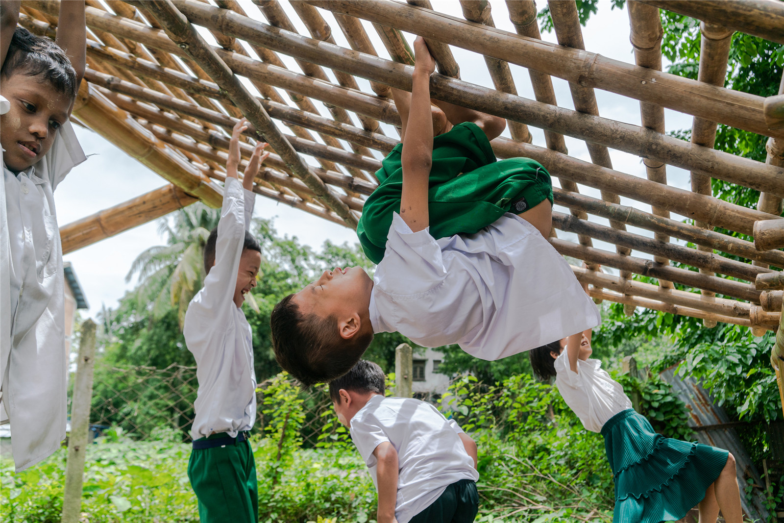 blue-temple-bamboo-playground-19.jpg