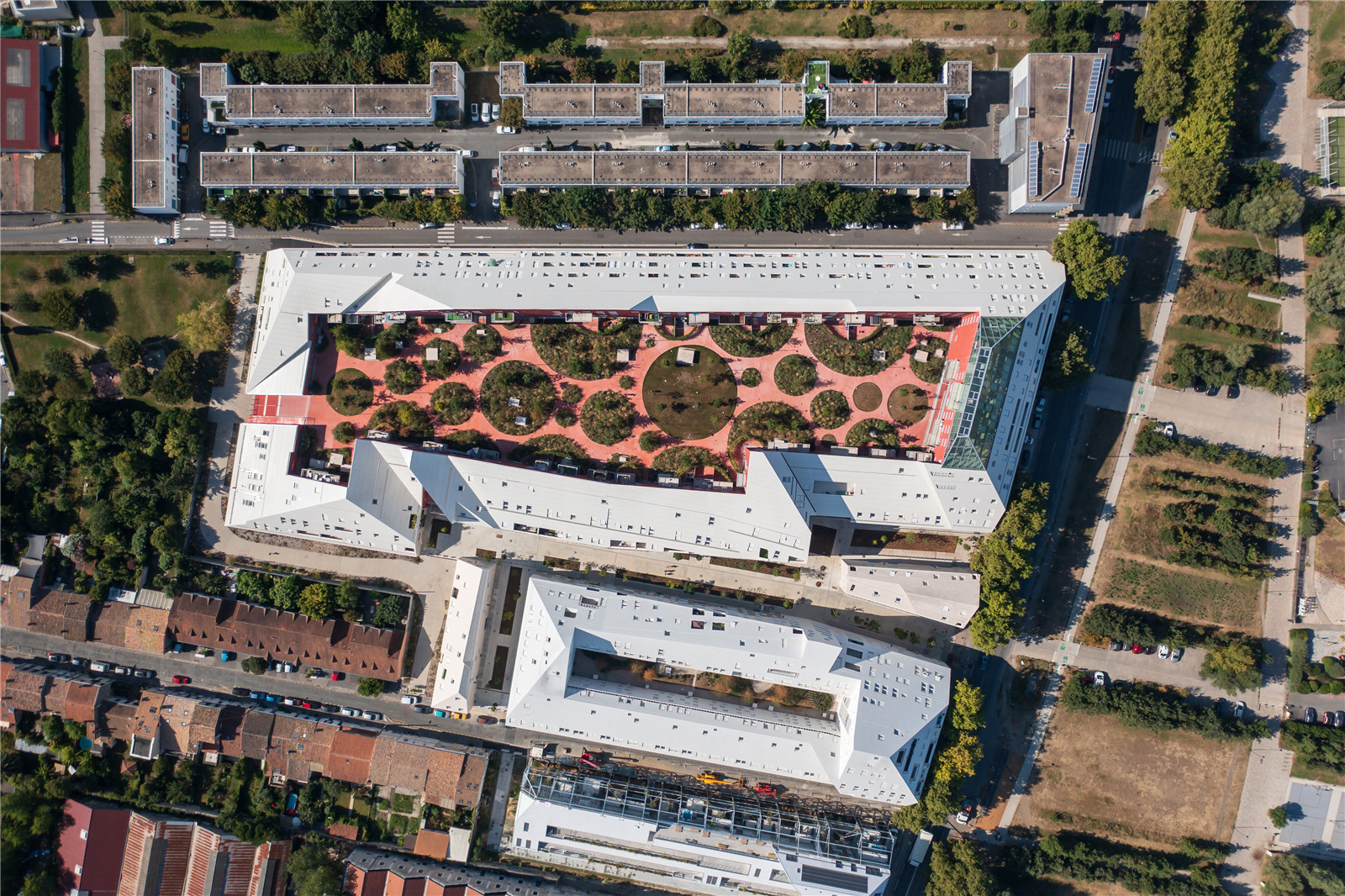 001_Ilot_Queyries_Bordeaux_2021_©Ossip(1).jpg