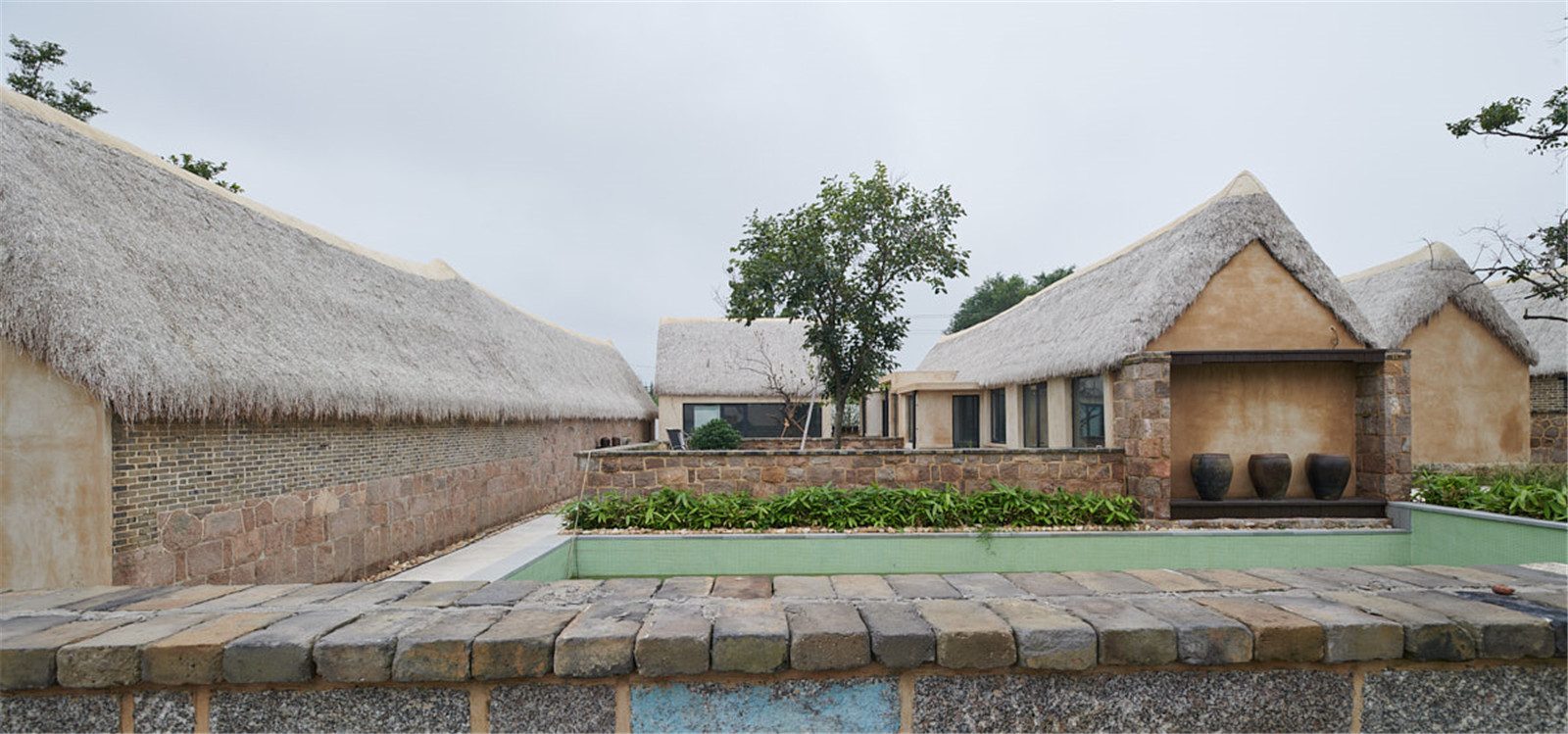 The courtyard wall looking towards the pool.jpg